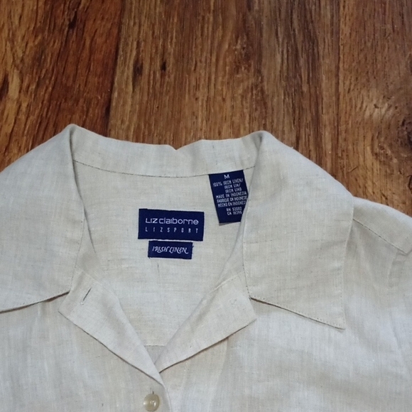 Liz Claiborne Cream Casual Button Down Shirt - Picture 1 of 3